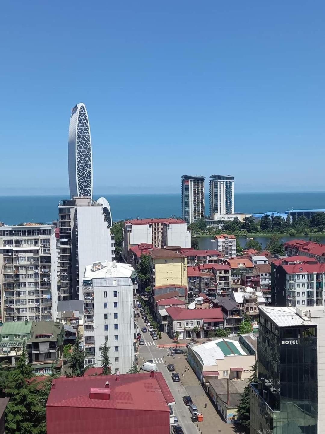 Apartment On Takaishvili Batumi Ngoại thất bức ảnh