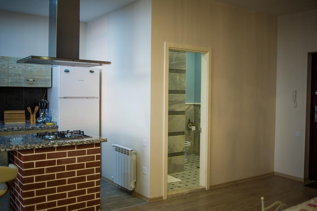 Apartment On Takaishvili Batumi Ngoại thất bức ảnh